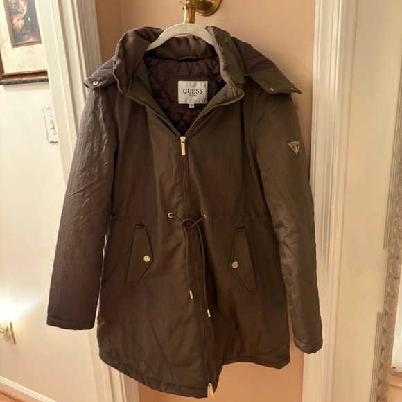 Guess Women’s Grace Shiny Crinkle Nylon Parka Jacket with Fur Trim Hood - Picture 2 of 10